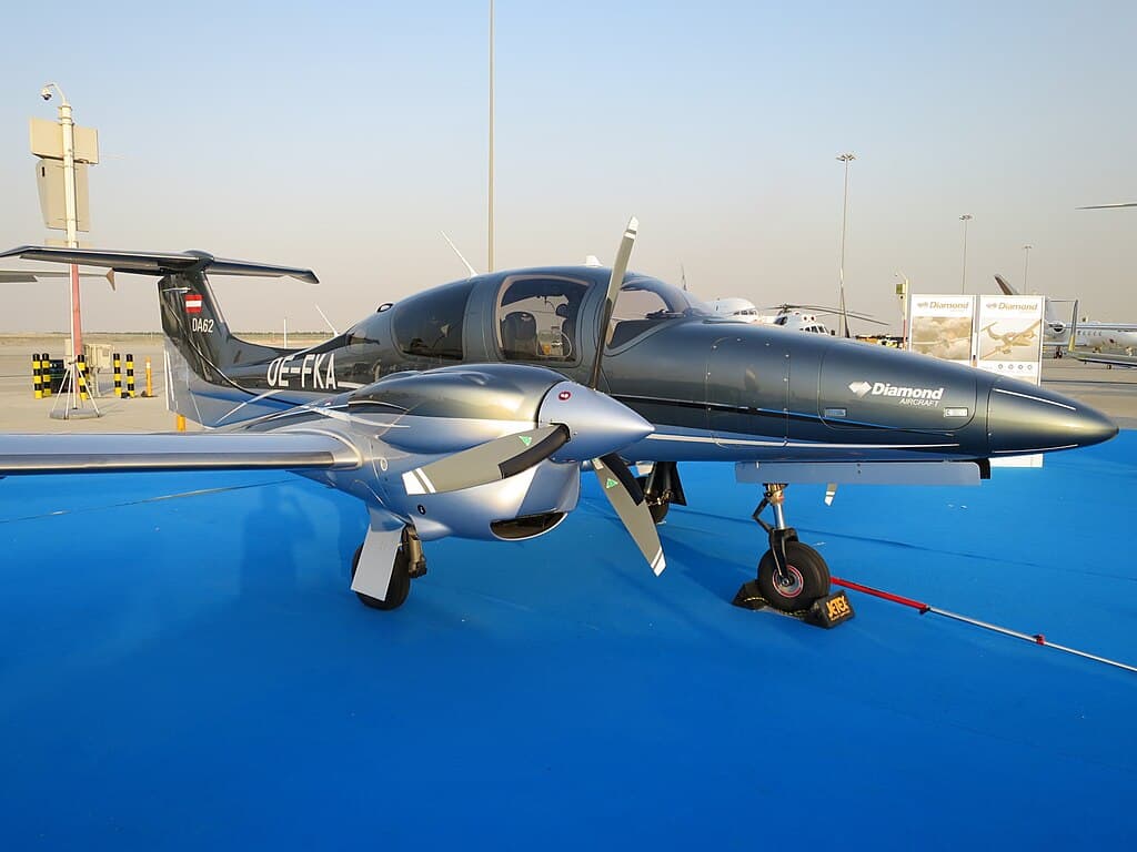 9 Best Light Twin Aircraft